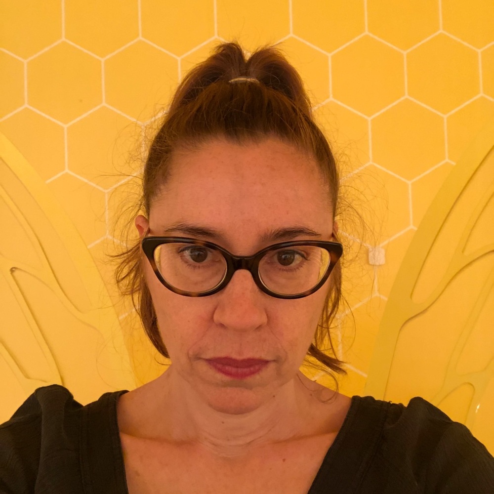 Meet your Posher, Jennifer